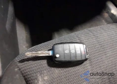 2018 Kia Forte Lx из США, поврежденный, VIN 3KPFK4A75JE183508